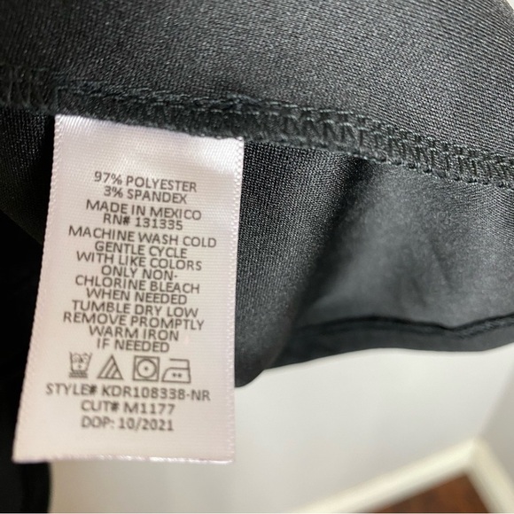 SOCIALITE Black Scallop Trim Bodycon Dress Size Small - Picture 7 of 9